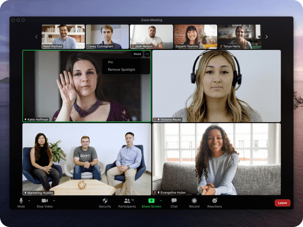 Screenshot of Zoom Multi-Spotlight with a sign language interpreter